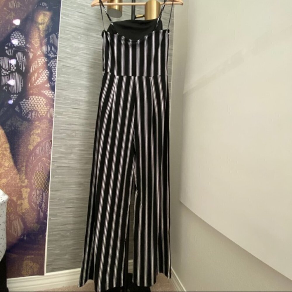 Ambiance Black & White Stripe Spaghetti Strap Long Pant Jumpsuit Romper sz Lrg - Picture 4 of 8